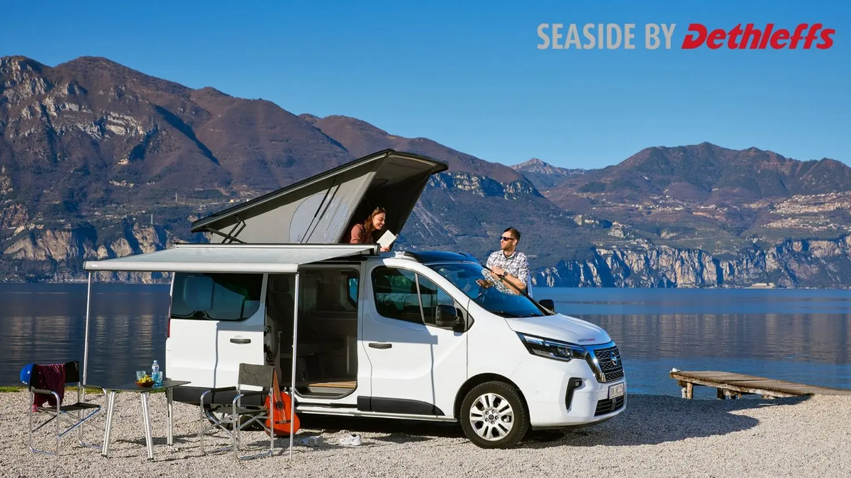 Nissan Primastar Seaside by Dethleffs – Camper Sondermodell in der Seitenansicht