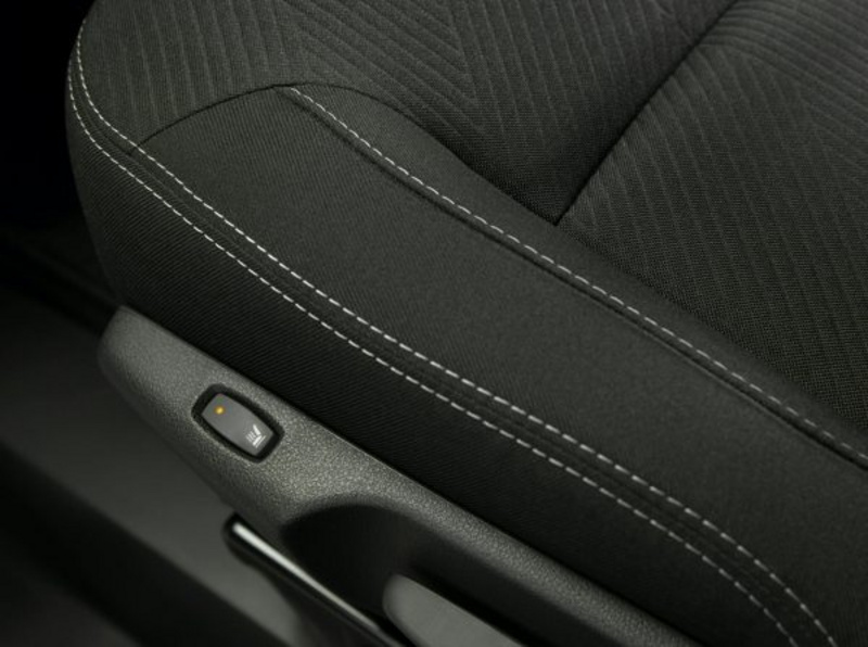 Nissan Primastar Innenraum zweite Sitzreihe mit komfortablen Einzelsitzen