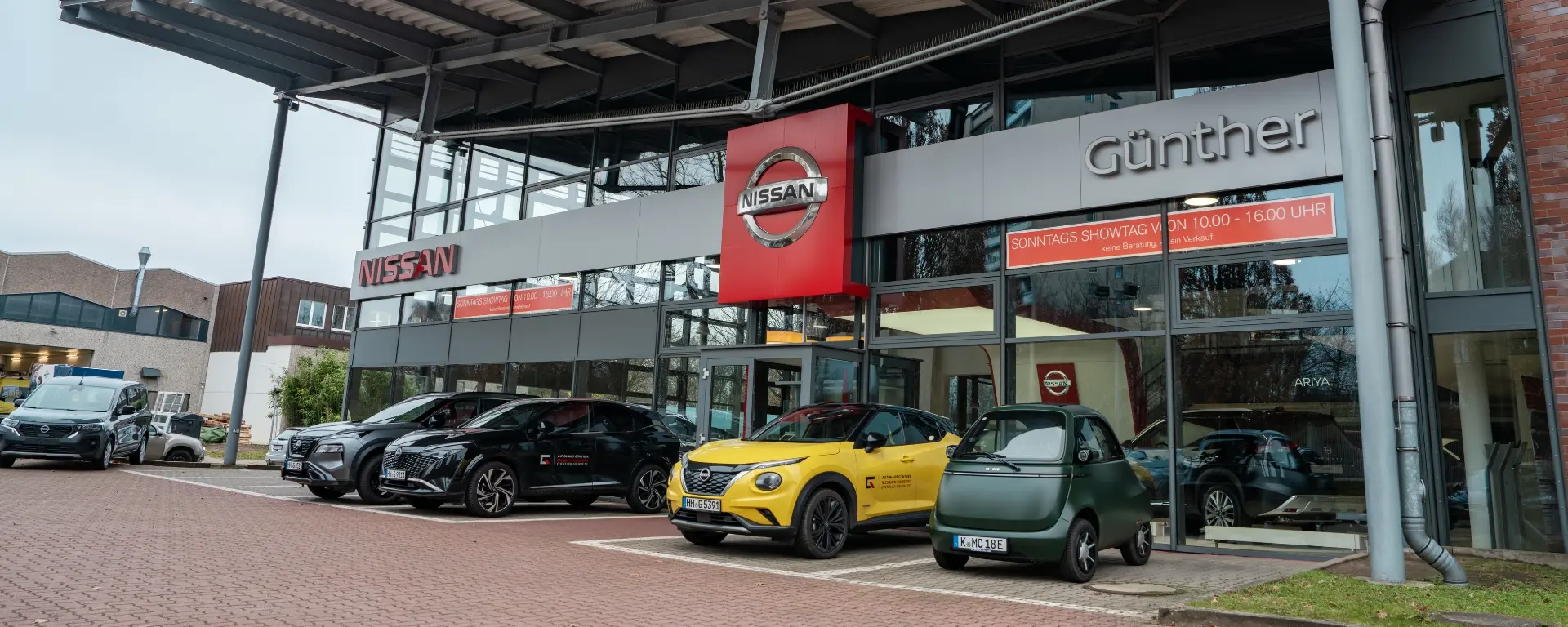 Autohaus Günther Nissan Filiale Hamburg – Außenansicht des Autohauses