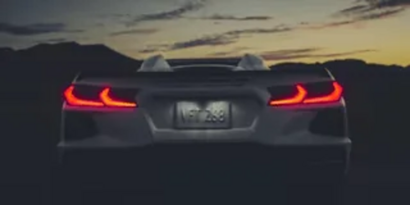 Ansicht der Rücklichter Corvette E-Ray