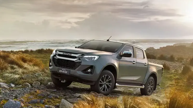 Isuzu D-Max in Düne