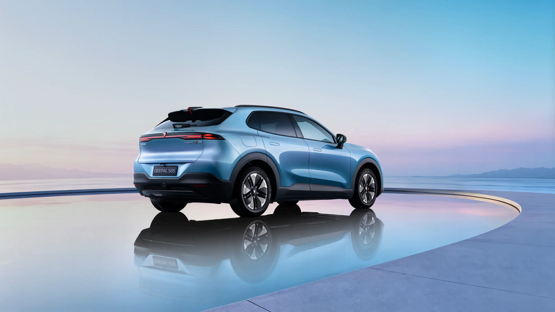 Changan Deepal S05 PHEV blue