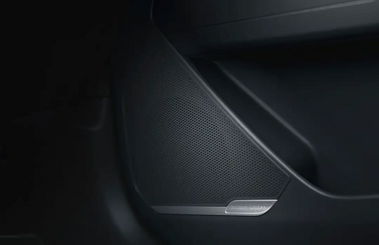 Kia Sportage MY26 – Harman/Kardon Premium-Lautsprecher im Innenraum