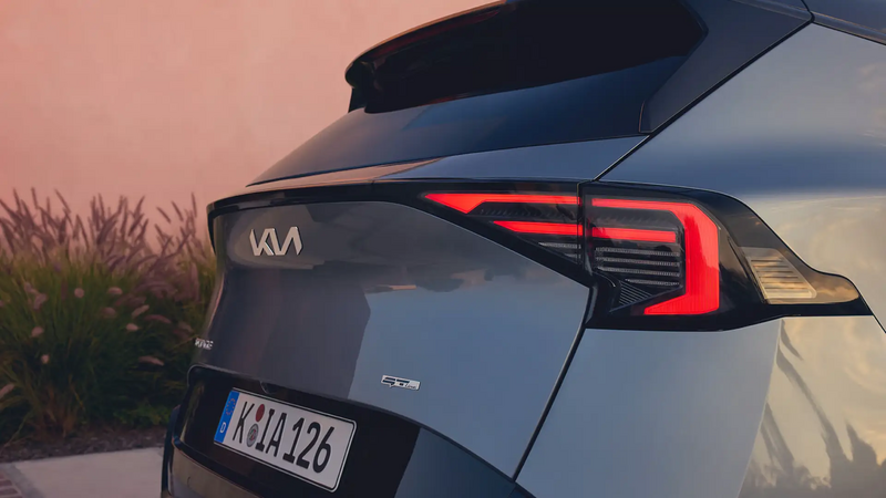 Kia Sportage  – Nahaufnahme der Heckleuchten im neuen Design
