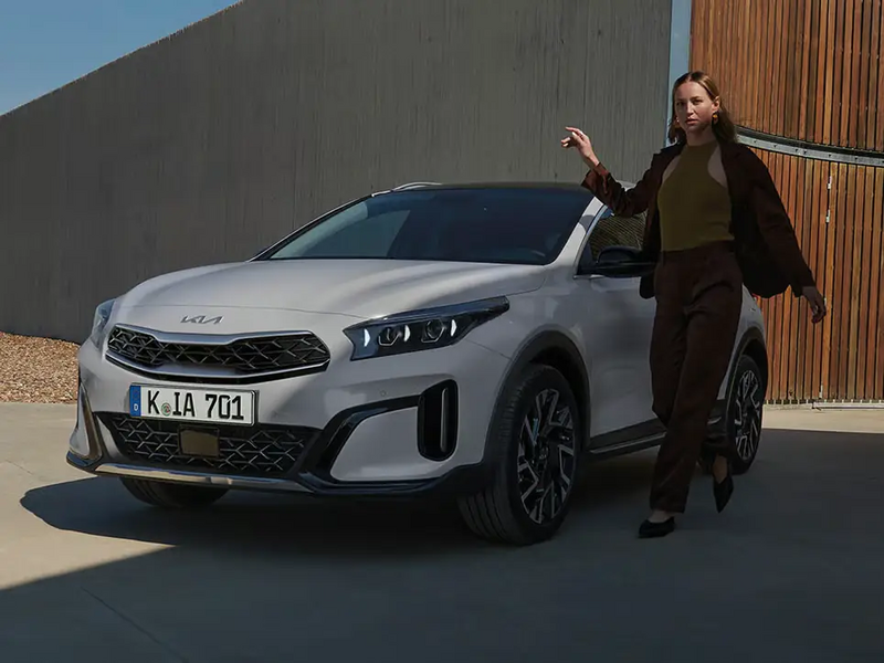 Kia XCeed 2025 – Seitenansicht Exterieur