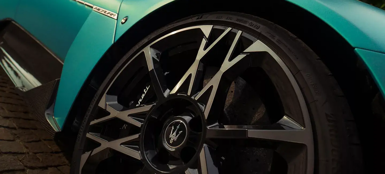 Maserati MCPura Lenkrad – Detailansicht 