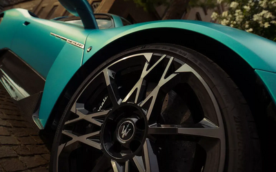 Leichtmetallfelge des Maserati MCPura – Designdetail