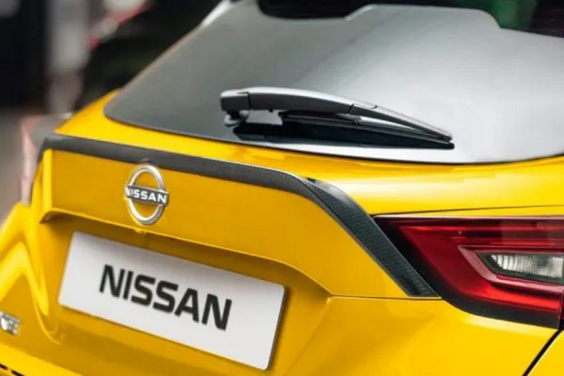 Nissan Juke – Heckansicht mit Dachspoiler und N-Sport-Details