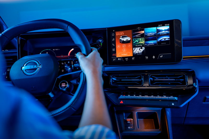 Nissan Micra Detailaufnahme Lenkrad und Multimedia