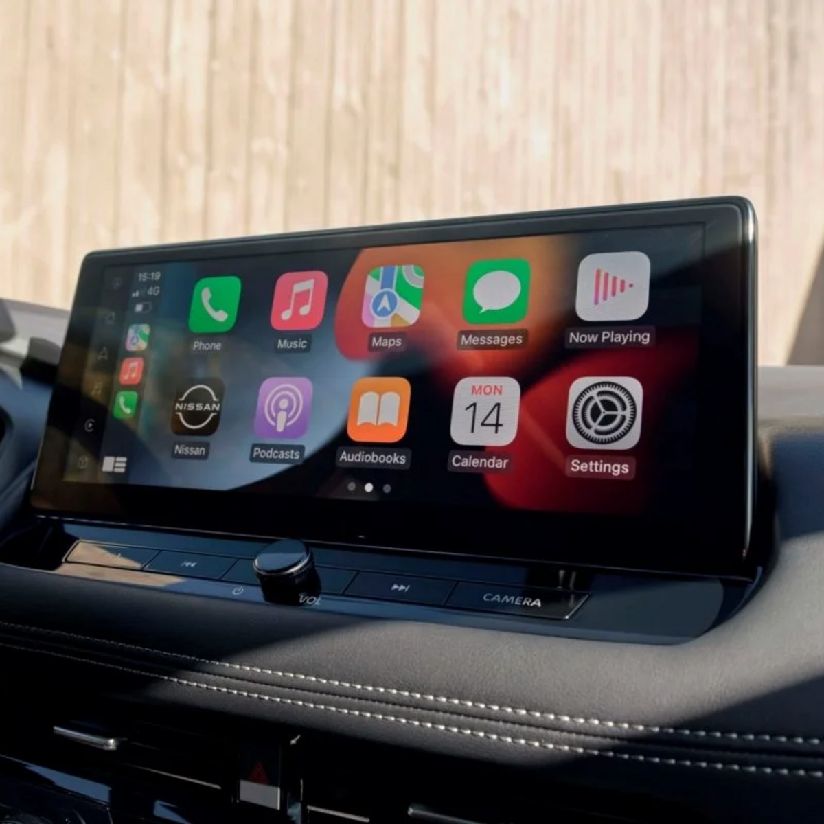 Nissan X-Trail Touchpad wird bedient